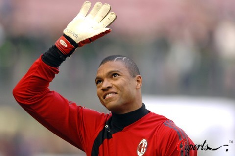 帕福斯主帅：我们跟不上尤文的节奏；希望踢切尔西时能拿积分（帕福斯主帅直言难追尤文节奏，期待对阵切尔西抢分）