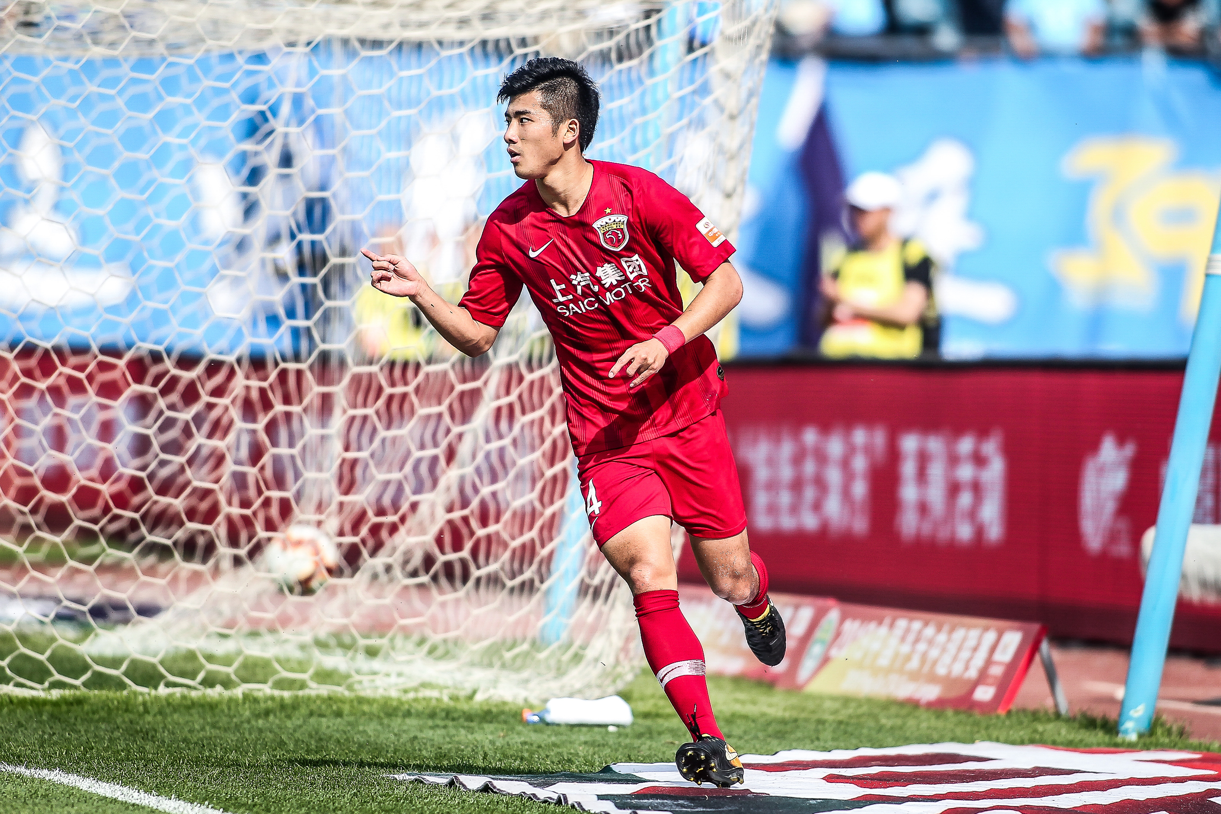 汤锡钢：曼城未来把青训作为发展重点，在中国将以深圳为起点（汤锡钢：曼城未来聚焦青训，中国布局从深圳启航）