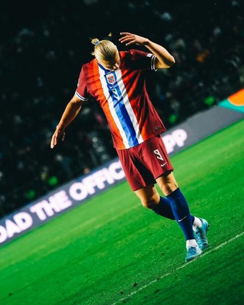 意甲争四大战进入白热化（意甲前四席位争夺战进入白热阶段）