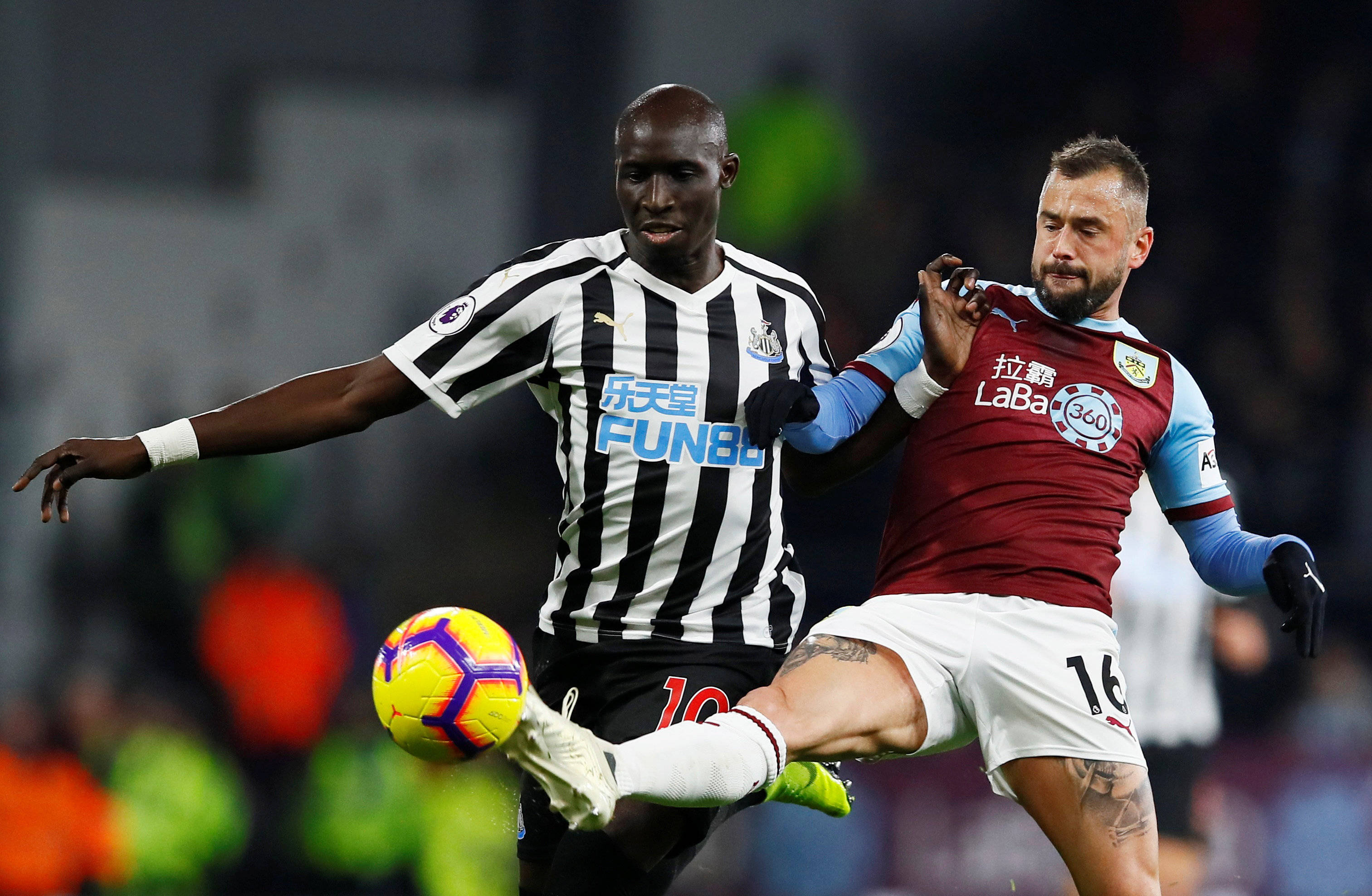 皮奥：我和雷特吉相处得非常好，他是一个非常全面的前锋（皮奥：我与雷特吉关系融洽，他是一名全能型前锋）