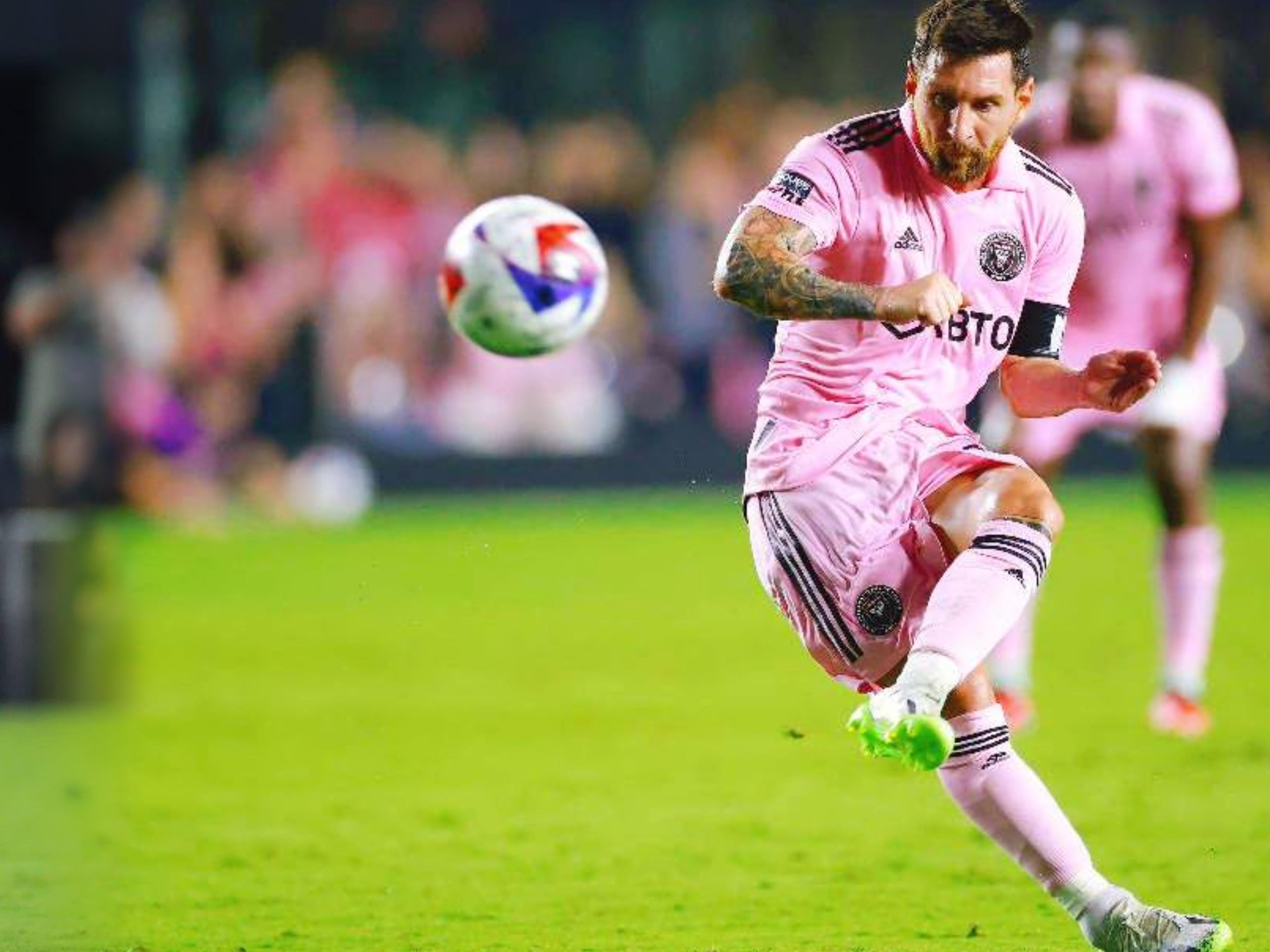 这队今天像是无敌模式（这队今天无人能挡）