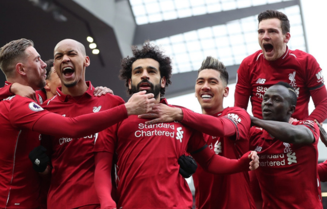 赵鹏：邵佳一人品很不错且性价比高，不行再归化两三个外援（赵鹏称邵佳一人品佳、性价比高，必要时再归化两三名外援）