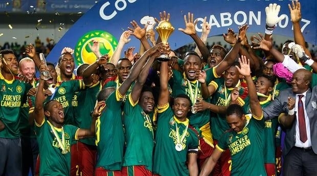 足球国足战术演练曝光，全队默契提升（国足战术演练细节曝光，球队默契显著提升）